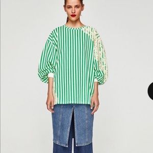 Zara Oversized Green Striped Sweatshirt wi…